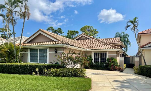 Eagleton Lakes, 157 Eagleton Ct, Palm Beach Gardens, Florida 33418, image 1