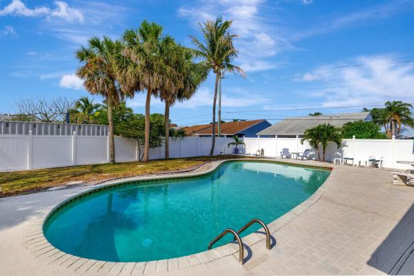 Boynton Beach No HOA, 7187 Thompson Rd, Boynton Beach, Florida 33426, image 1