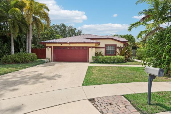 Saratoga Lakes, 117 Churchill Dr, Royal Palm Beach, Florida 33411, image 1