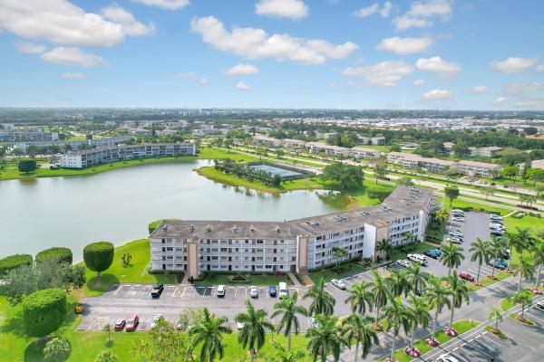 Cornwall At Century Village, 3017 Cornwall A, Boca Raton, Florida 33434, image 2