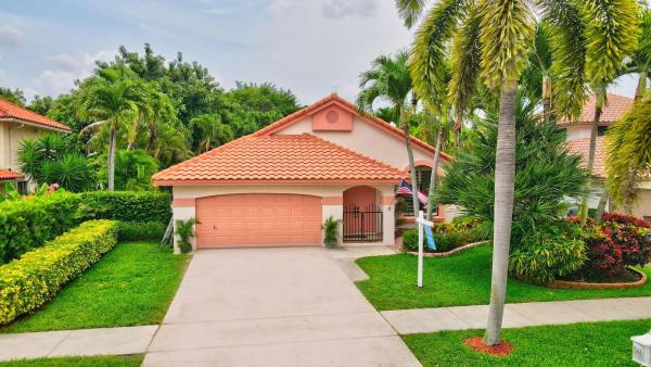 Starlight Cove, 544 NW 38th Ave, Deerfield Beach, Florida 33442, image 1