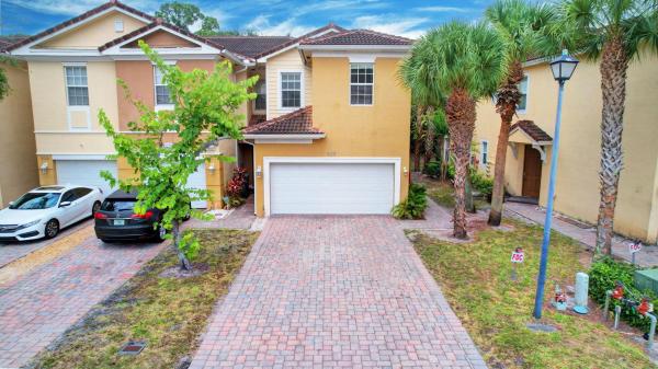 Pipers Cay, 905 Pipers Cay Dr, West Palm Beach, Florida 33415, image 1