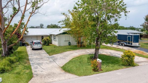 North Kirk Road Properties, 4139 Colle Dr, Lake Worth Beach, Florida 33461, image 1