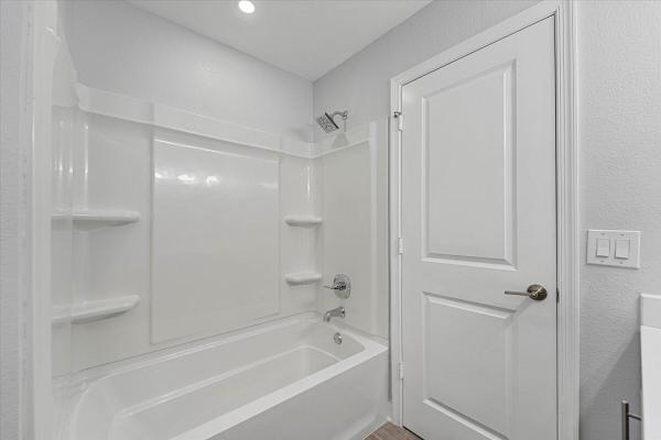 Society Hill Cannongate, 5022 Society Pl E #E, West Palm Beach, Florida 33415, image 3