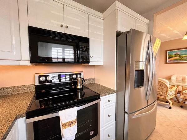 Sterling Village, 200 Horizons W #212, Boynton Beach, Florida 33435, image 1