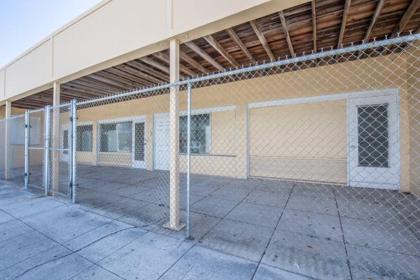 Lake Worth Town, 922 S Dixie Hwy, Lake Worth Beach, Florida 33460, image 1