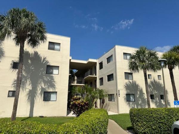 Cypress At Las Verdes, 5370 Las Verdes Cir #107, Delray Beach, Florida 33484, image 1