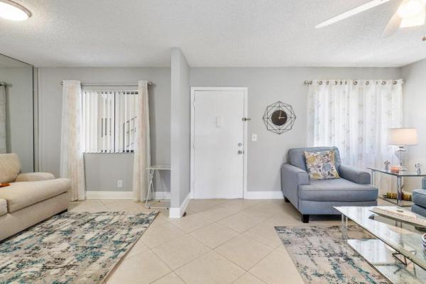Cypress At Las Verdes, 5370 Las Verdes Cir #107, Delray Beach, Florida 33484, image 3