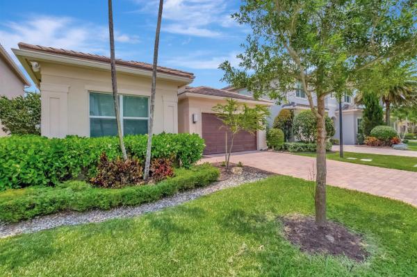 Dakota, 15410 Blue River Rd, Delray Beach, Florida 33446, image 1