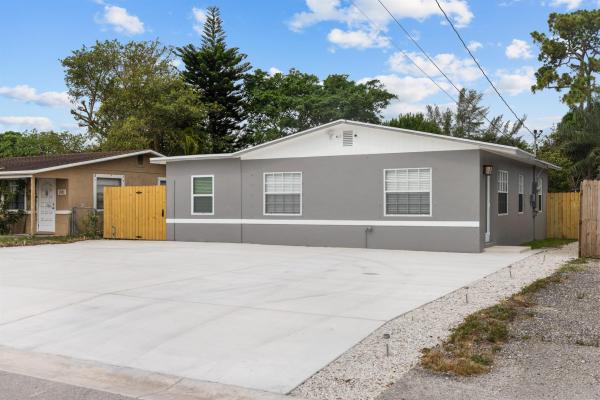 Boulevard Park, 209 3rd St, West Palm Beach, Florida 33413, image 1