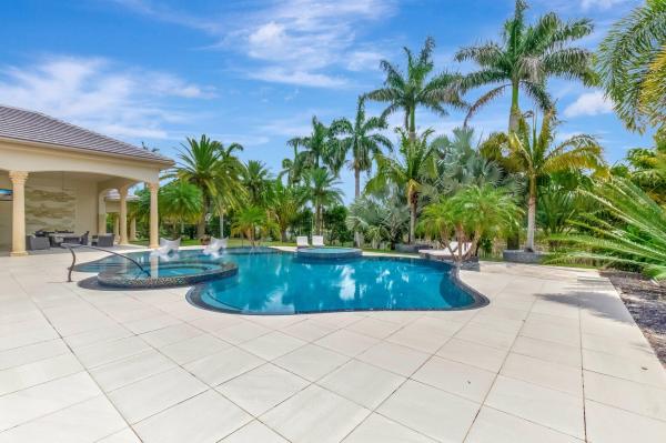 Rio Poco, 16154 Rio Del Sol, Delray Beach, Florida 33446, image 2