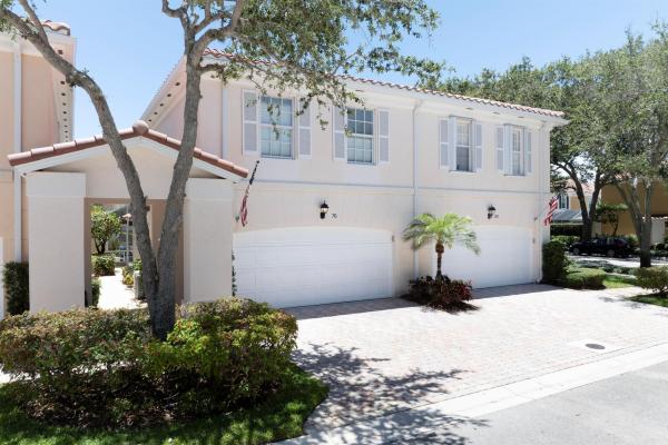 Tequesta Oaks, 76 Laurel Oaks Cir, Tequesta, Florida 33469, image 1