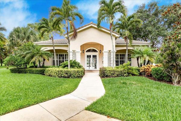 Palmbrooke Townhomes, 4688 Palmbrooke Cir, West Palm Beach, Florida 33417, image 2