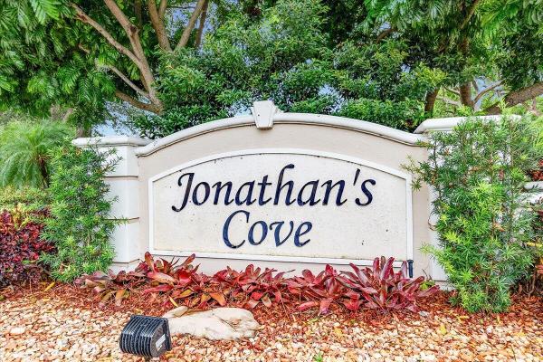 Palmbrooke Townhomes, 4688 Palmbrooke Cir, West Palm Beach, Florida 33417, image 1