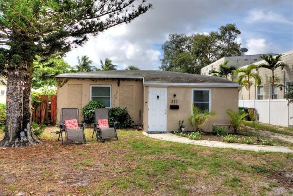 Croissant Park, 312 SW 16th St, Fort Lauderdale, Florida 33315, image 1
