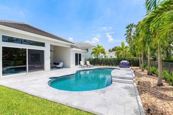 Banyan Isle, 135 Banyan Isle Dr, Palm Beach Gardens, Florida 33418, image 1
