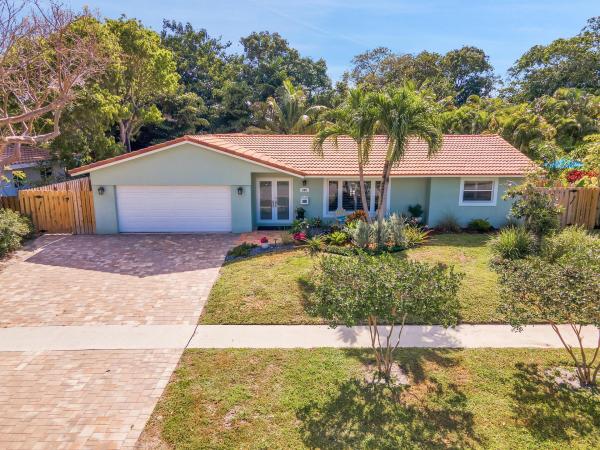 Boca Raton Square, 698 SW 15th Ave, Boca Raton, Florida 33486, image 1