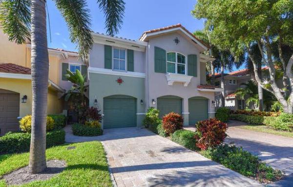 Las Brisas, 182 Las Brisas Cir, Hypoluxo, Florida 33462, image 1