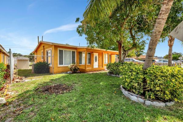 Dunbar Terrace, 1224 W 31st St, Riviera Beach, Florida 33404, image 1