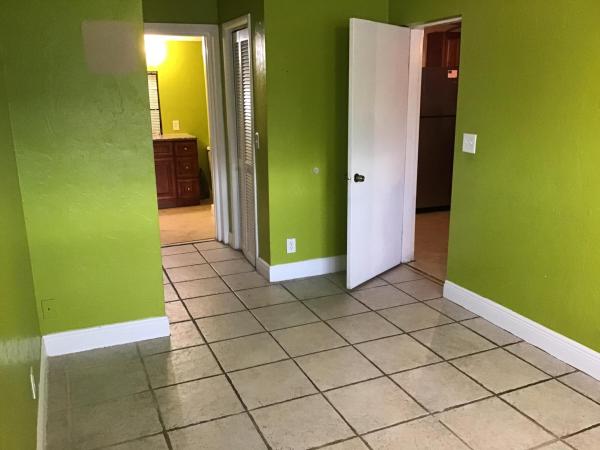 Laurel Hills, 420 NW 7th St, Boynton Beach, Florida 33426, image 2