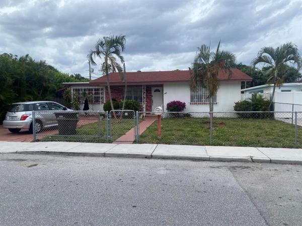 Willa Park, 909 Almeria Rd, West Palm Beach, Florida 33405, image 1