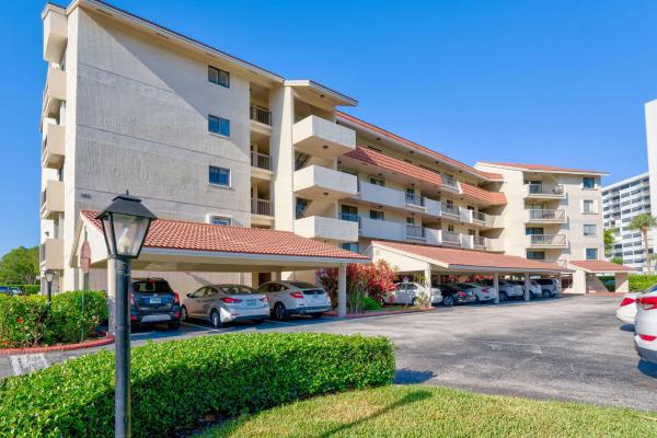 Waterway Terrace, 300 Golfview Rd #102, North Palm Beach, Florida 33408, image 1