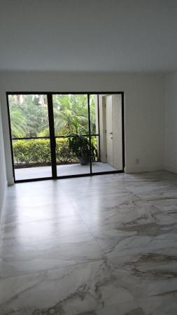 Camino Real Village, 5850 Camino Del Sol #105, Boca Raton, Florida 33433, image 1