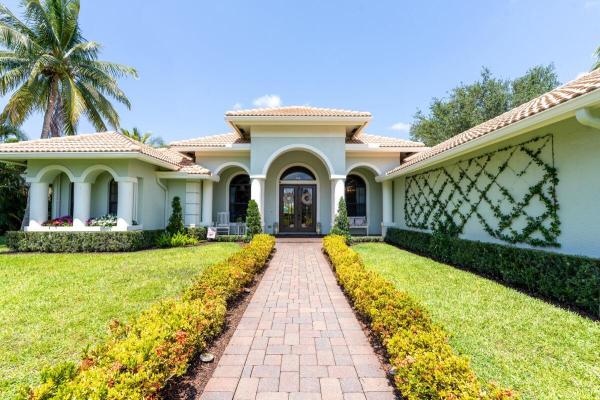 Lexington Of Sherbrooke, 6795 W Calumet Cir, Lake Worth Beach, Florida 33467, image 1