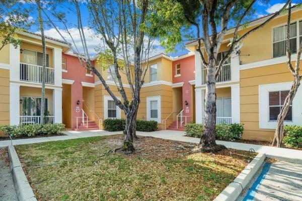 Shoma Courtyards At Royal Palm Beach, 1128 Shoma Dr, Royal Palm Beach, Florida 33414, image 1
