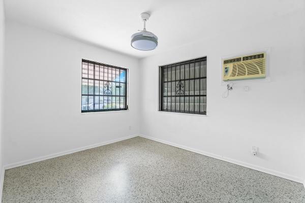 Atlantic Gardens Delray, 238 SW 10th Ave, Delray Beach, Florida 33444, image 2