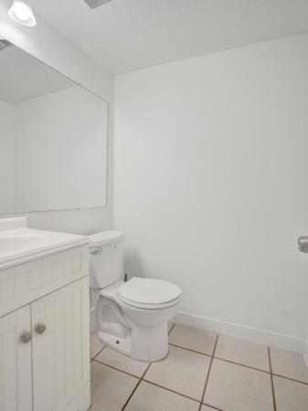 Valencia Village, 10 Laredo Pl #7-7, Davie, Florida 33324, image 2