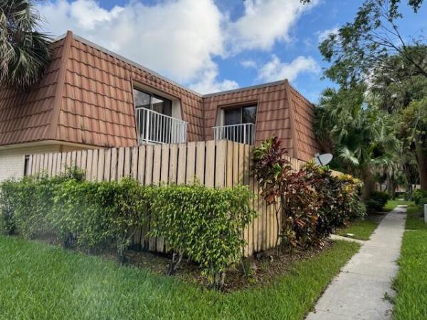 Waterside Luxury Townhomes, 511 Green Springs Pl, West Palm Beach, Florida 33409, image 1