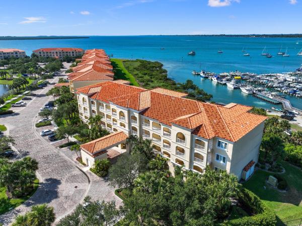 Harbour Isle West, 34 Harbour Isle Dr #Ph02, Fort Pierce, Florida 34949, image 1
