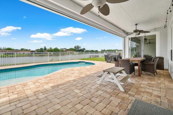 Sandpiper Isle, 8712 Grassy Isle Trl, Lake Worth, Florida 33467, image 1