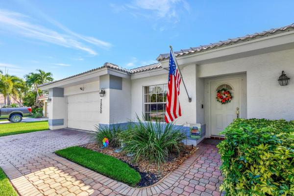 Chatsford Landing At Lake Charleston, 7550 Chicora Ct, Lake Worth Beach, Florida 33467, image 1