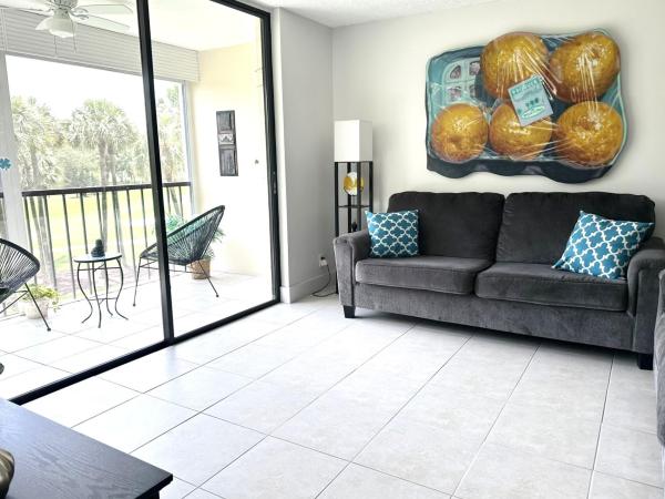 The Palms Of Deer Creek, 2460 Deer Creek Country Club Blvd #304-A, Deerfield Beach, Florida 33442, image 2