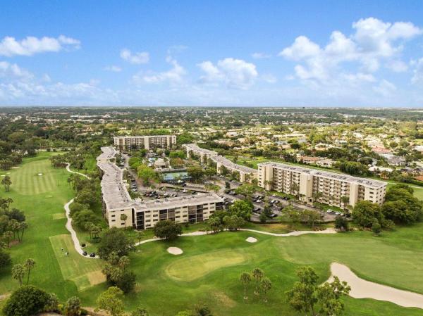 The Palms Of Deer Creek, 2440 Deer Creek Country Club Blvd #110-C, Deerfield Beach, Florida 33442, image 1