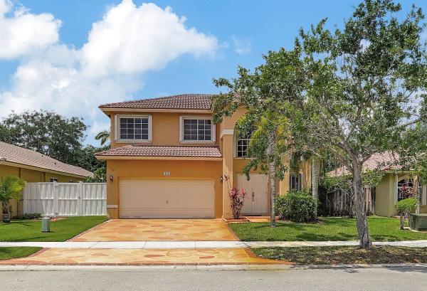 Walden Lake, 190 SW 206th Ave, Pembroke Pines, Florida 33029, image 1