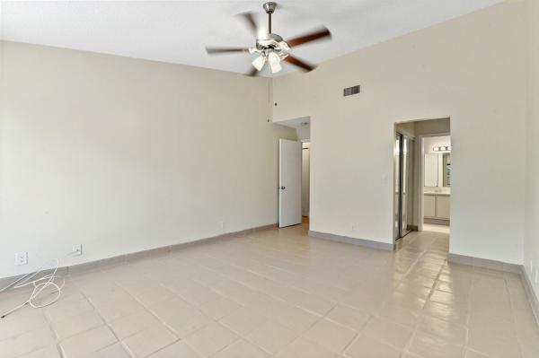 Springdale, 433 Springdale Cir, Palm Springs, Florida 33461, image 3