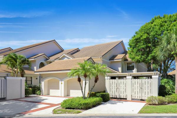 West Bay At Jonathan's Landing, 3941 Schooner Pointe Dr #116, Jupiter, Florida 33477, image 1