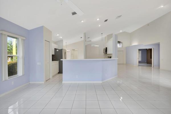 Pipers Glen Estates, 12486 Dogleg Dr, Boynton Beach, Florida 33437, image 3