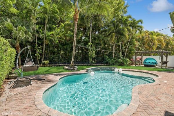 The Tides At Briar Bay, 6672 Hannah Cv, West Palm Beach, Florida 33411, image 1