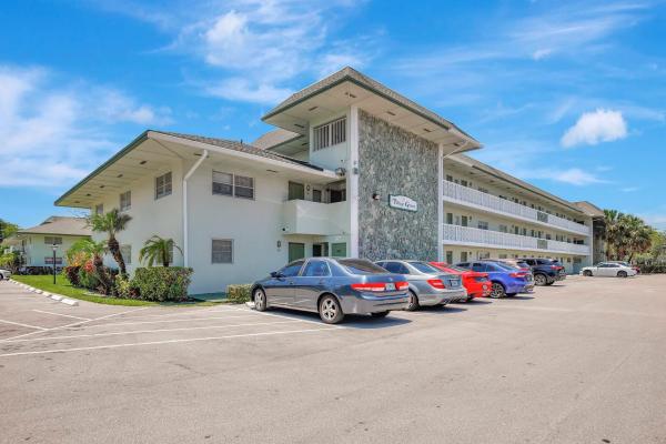 Village Green, 4200 NW 3rd Ct #239, Plantation, Florida 33317, image 1