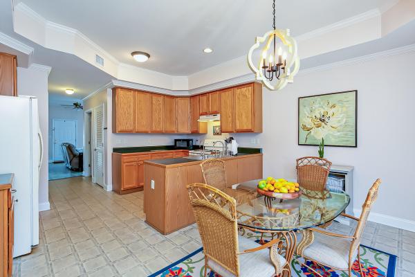Magnolia Square, 3322 Monterey Square Ln #102, Fort Pierce, Florida 34982, image 2