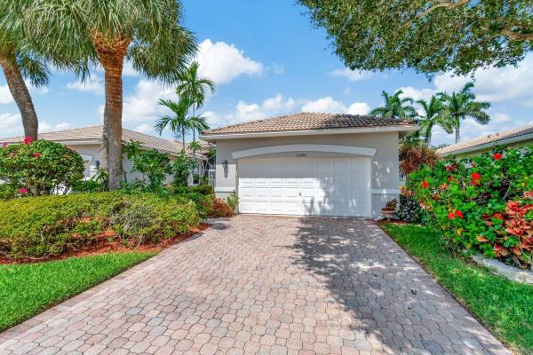 Majestic Isles, 10544 Royal Caribbean Cir, Boynton Beach, Florida 33437, image 1