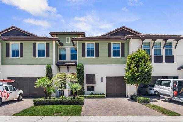Pointe 100, 23009 Clear Echo Dr #80, Boca Raton, Florida 33433, image 1