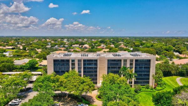 Laurel Oaks At Boca West Country Club, 20090 Boca West Dr #368, Boca Raton, Florida 33434, image 1