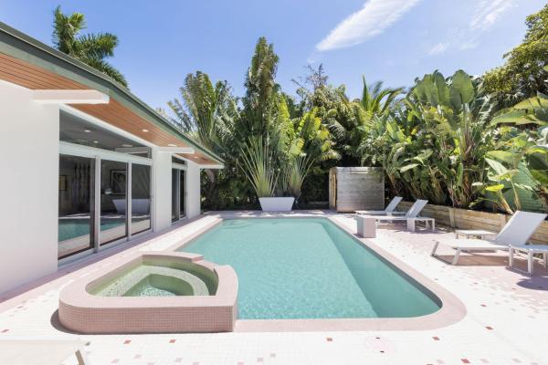 1165 NE 2nd Ter, Boca Raton, Florida 33432, image 1