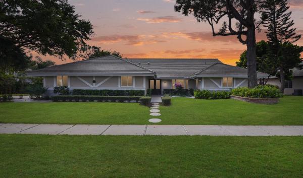 Woodfield Hunt Club, 3010 St James Dr, Boca Raton, Florida 33434, image 1