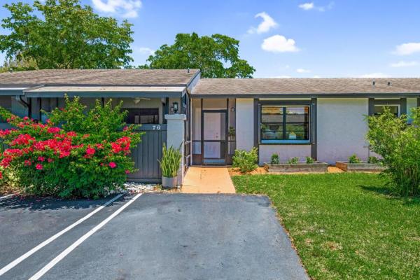 Indian Trail Villas, 76 Westecunk Dr, Royal Palm Beach, Florida 33411, image 1